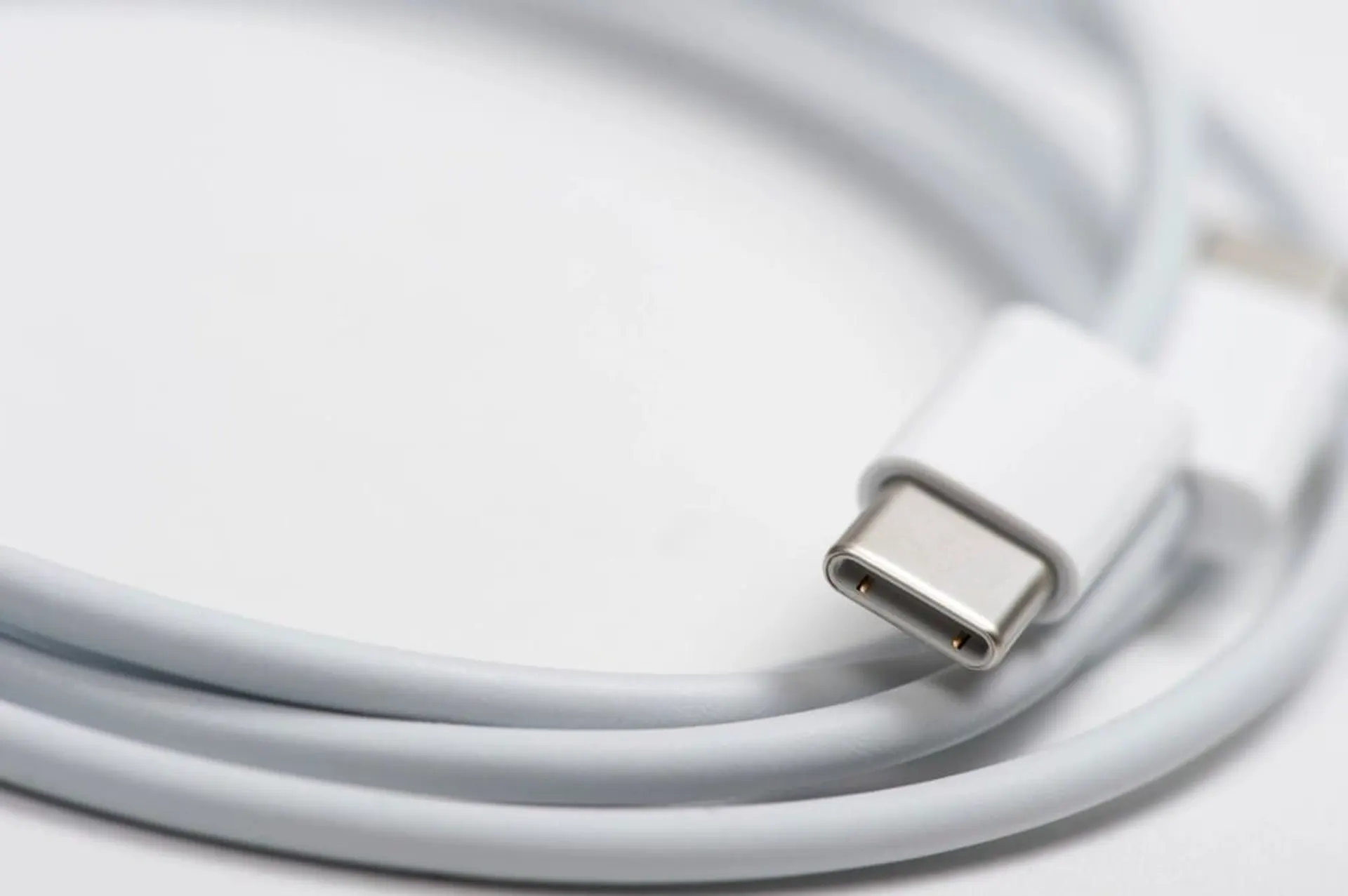 USB-C to USB-C cable 2 m, 100W